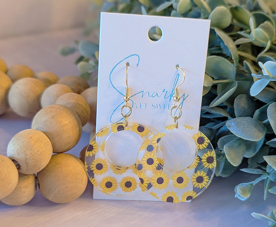 Sunflower dangle earring, Spring earrings, acrylic earrings, printed earrings, sunflower gift, lightweight earrings, everyday earring