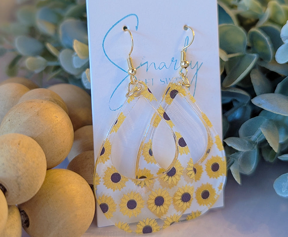 Sunflower dangle earring, Spring earrings, acrylic earrings, printed earrings, sunflower gift, lightweight earrings, everyday earring