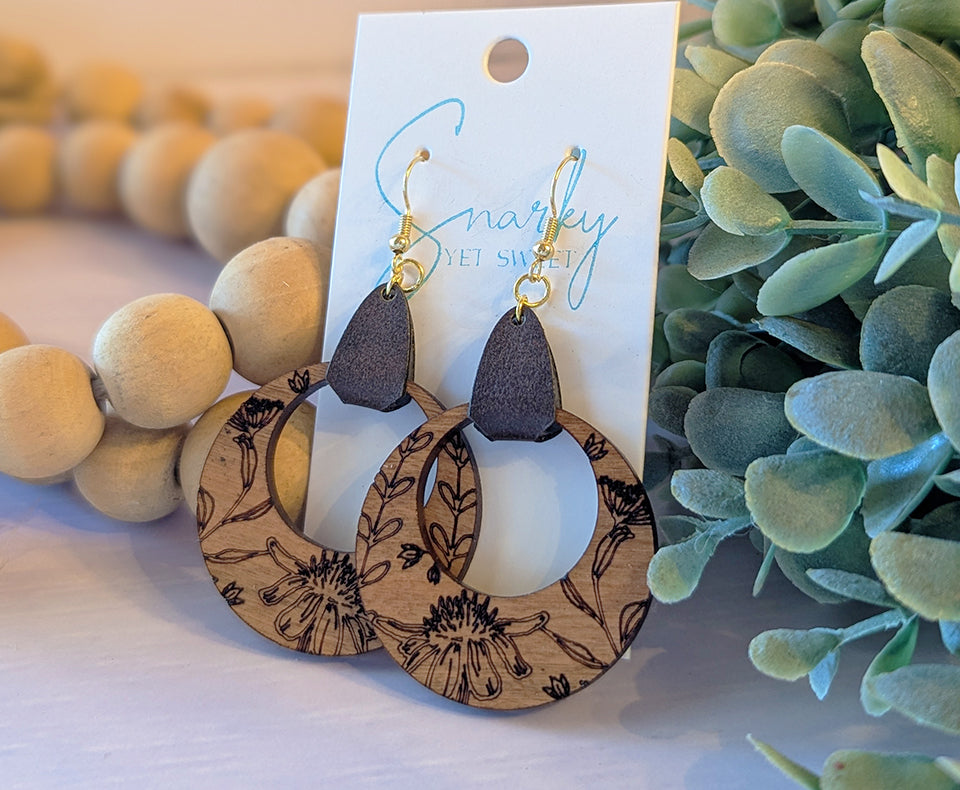 Wood earrings, floral earring, Spring earrings, acrylic earrings, engraved earrings, lightweight earrings, everyday earring, gift for her