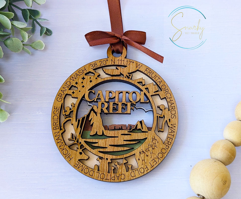 Capitol Reef national park ornament, capitol reef ornament, capitol reef souvenir, national park gifts,national park ornament,gift for hiker