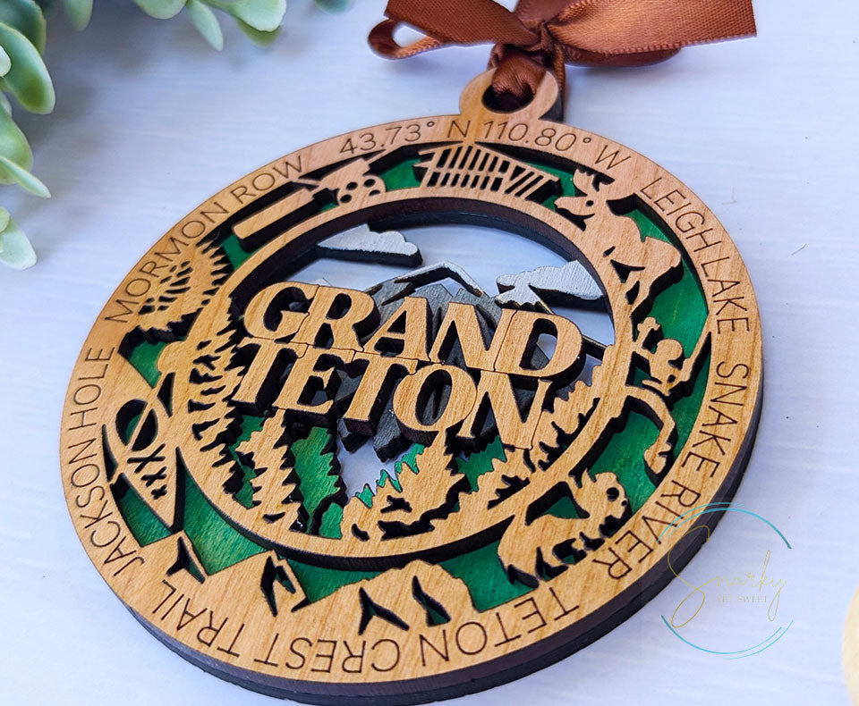 Grand Teton national park ornament, Grand Teton ornament, Grand Teton souvenir, national park gifts, national park ornament, gift for hiker