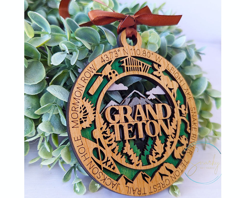 Grand Teton national park ornament, Grand Teton ornament, Grand Teton souvenir, national park gifts, national park ornament, gift for hiker